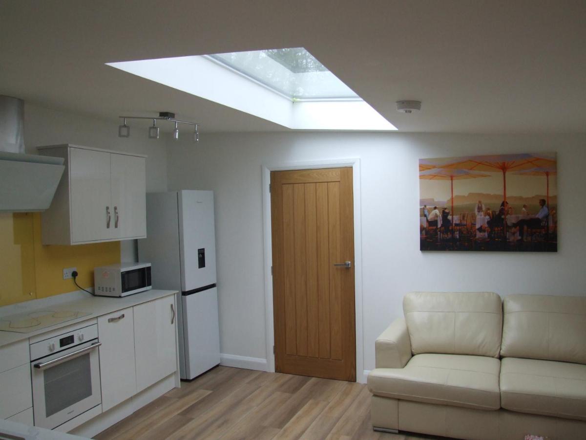 Charming Woodland Lodge 2 Person 1 Bedroom Great Yarmouth Bagian luar foto
